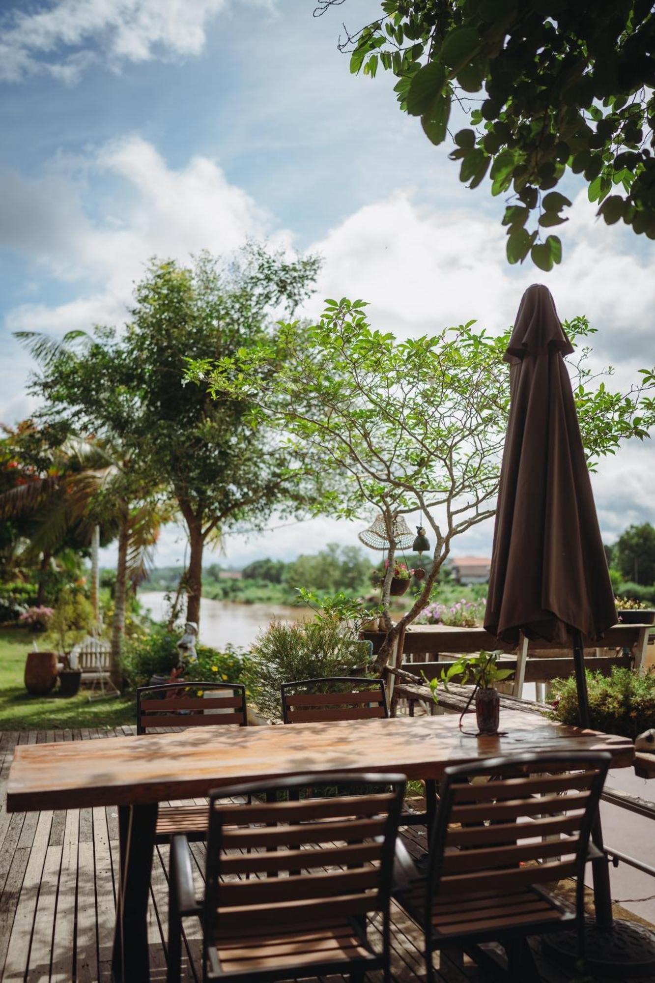 Nan Rim Nam Resort Eksteriør billede